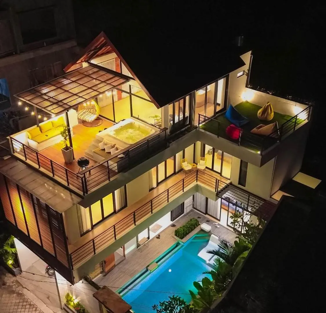 Luxury Casa White Palmera Uluwatu Villa