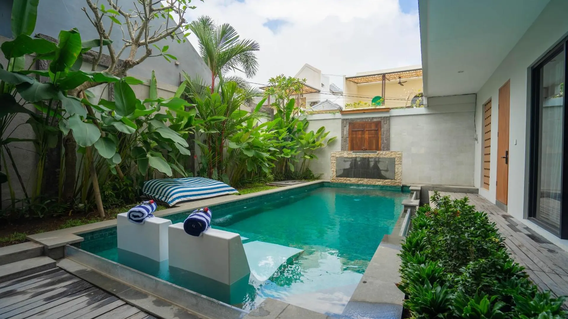 Luxury Casa White Palmera Uluwatu 0*,