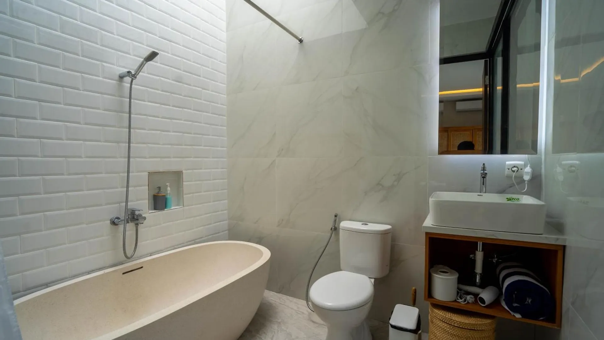 Luxury Casa White Palmera Uluwatu 0*,  Endonezya